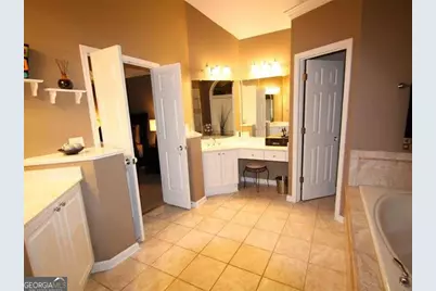 1165 Wynridge Crossing, Alpharetta, GA 30005 - Photo 11