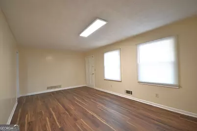 1865 Oxford Drive, Morrow, GA 30260 - Photo 5