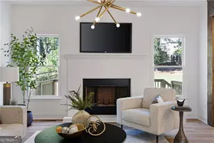 2065 Fairway Crossing Dr, Woodstock, GA 30188 - Photo 11