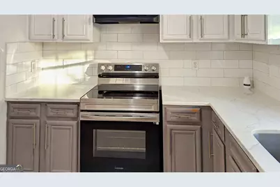 3340 Pinehill Drive, Decatur, GA 30032 - Photo 9