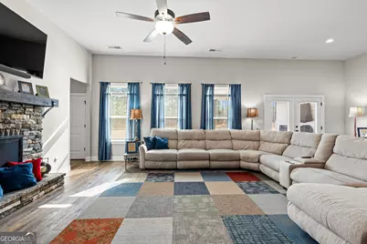 194 Bluff Mill Farms Drive, Senoia, GA 30276 - Photo 17