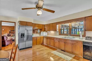 412 Red Dog Farm Rd, Cochran, GA 31014 - Photo 11