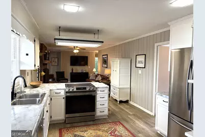 1816 Knox Street, Dublin, GA 31021 - Photo 7