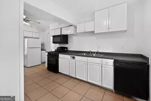 4629 ROUSAY Ct, Stone Mountain, GA 30083 - Photo 17