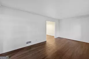 1201 Hunters Glen Dr, Stone Mountain, GA 30083 - Photo 19