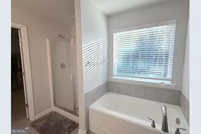 1040 Shadow Glen Drive, Fairburn, GA 30213 - Photo 17