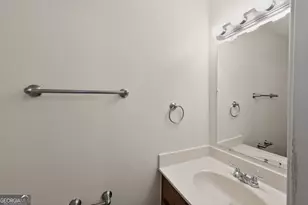 730 Brittany Ct, Stone Mountain, GA 30083 - Photo 21