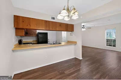 730 Brittany Court, Stone Mountain, GA 30083 - Photo 17