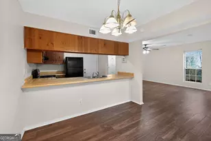 730 Brittany Ct, Stone Mountain, GA 30083 - Photo 17