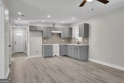 604 Holiday Street, Valdosta, GA 31601 - Photo 5