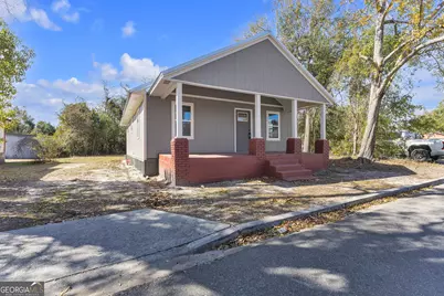 604 Holiday Street, Valdosta, GA 31601 - Photo 1