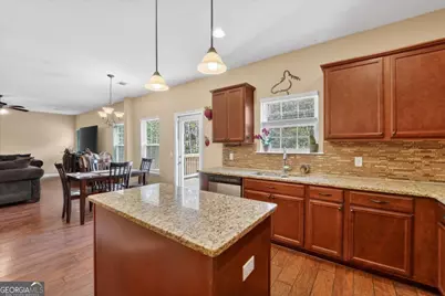 177 Carriage Way, Midway, GA 31320 - Photo 17