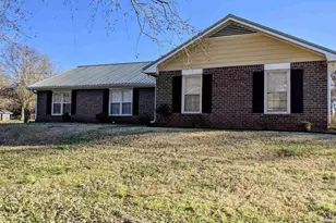 137 Hilo Rd, Fayetteville, GA 30215 - Photo 1