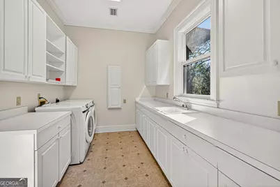 105 Hawkins Island Circle, Saint Simons, GA 31522 - Photo 37