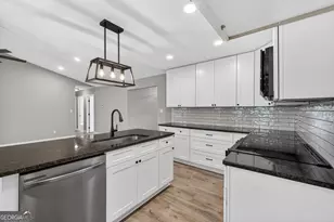 7749 Bromley Ct, Jonesboro, GA 30236 - Photo 19