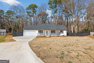7749 Bromley Ct, Jonesboro, GA 30236 - Photo 5
