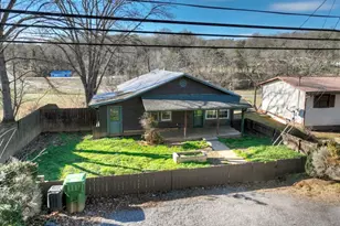 1388 E Main St, Blue Ridge, GA 30513 - Photo 11