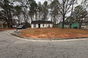1137 Reed Pl, Monroe, GA 30655 - Photo 1
