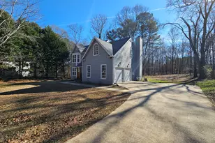 150 Park Timbers Dr, Sharpsburg, GA 30277 - Photo 5