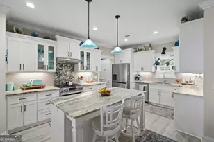 1017 Captains Cv Wy, Saint Simons, GA 31522 - Photo 9