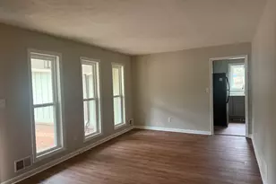 152 Club Cir, Stockbridge, GA 30281 - Photo 5