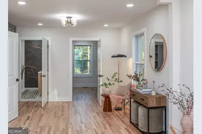 2566 Creekwood Terrace, Decatur, GA 30030 - Photo 21