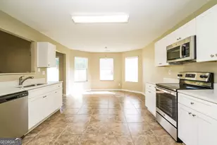 6354 Klondike River Rd, Lithonia, GA 30038 - Photo 5