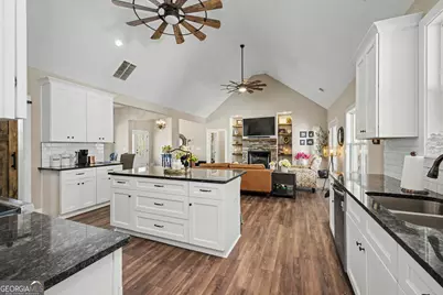 1501 Williamson Zebulon Road, Williamson, GA 30292 - Photo 15