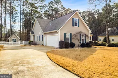 255 Westminister Village Boulevard, Sharpsburg, GA 30277 - Photo 5