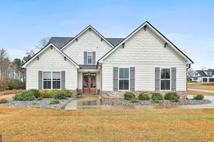 153 N Cove Dr, Newnan, GA 30263 - Photo 1