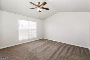 9430 Sleepy Hollow Ln, Jonesboro, GA 30238 - Photo 7