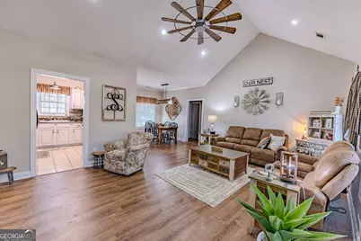 1200 Evergreen Circle, Eastman, GA 31023 - Photo 7