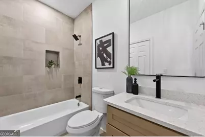 120 N Gwinnett Street, Buford, GA 30518 - Photo 3