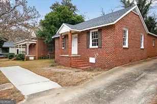 1049 Boulevard, Macon, GA 31211 - Photo 3