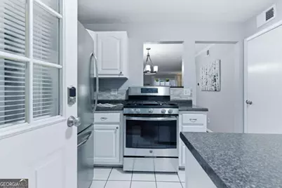 1010 Scott Boulevard #B1, Decatur, GA 30030 - Photo 5