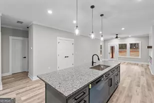 9129 Lakeview Pkwy, Villa Rica, GA 30180 - Photo 17