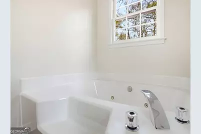 2645 Laurel Woods Lane SE, Conyers, GA 30094 - Photo 31