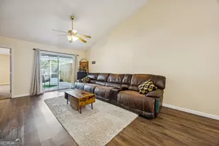 601 E Lawnwood Ave, Kingsland, GA 31548 - Photo 3