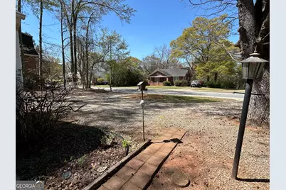 1875 Lumpkin Street, Athens, GA 30606 - Photo 5