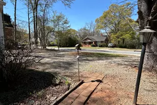 1875 Lumpkin St, Athens, GA 30606 - Photo 5