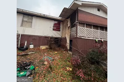 258 Persimmon St, Toccoa, GA 30577 - Photo 17