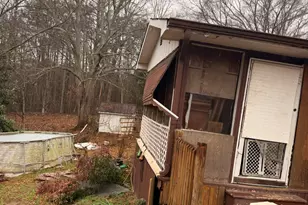 258 Persimmon St, Toccoa, GA 30577 - Photo 19