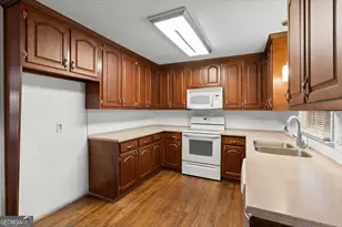 325 Almon Rd, Carrollton, GA 30117 - Photo 9