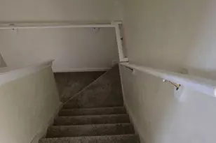 290 Brookview Dr, Riverdale, GA 30274 - Photo 9