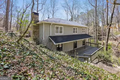 7127 Riverside Drive, Atlanta, GA 30328 - Photo 17