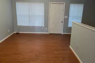 321 Brookview Dr, Riverdale, GA 30274 - Photo 5