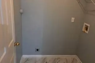 321 Brookview Dr, Riverdale, GA 30274 - Photo 9