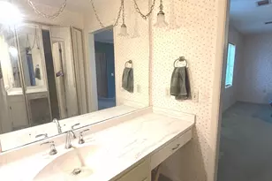 1303 Meadows Ln, Vidalia, GA 30474 - Photo 11