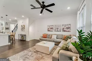 6635 Beacon Dr, Sandy Springs, GA 30328 - Photo 13