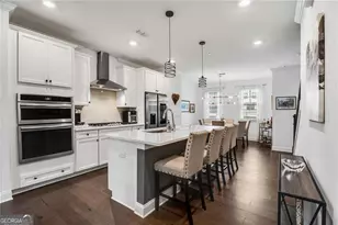 6635 Beacon Dr, Sandy Springs, GA 30328 - Photo 7